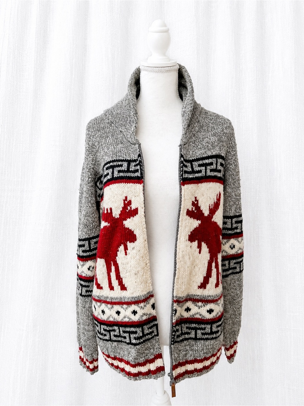Gray & Red Moose Pattern Zip Cardigan Sweater